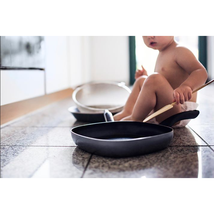 Первая помощь детям. Домашние травмы.