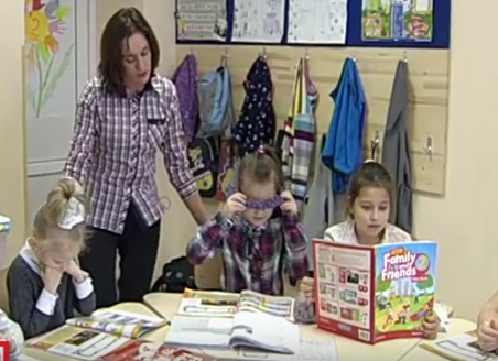 Батьки за вчителів і йога замість фізкультури. Що таке альтернативна школа та як все організовано? Відео-сюжет