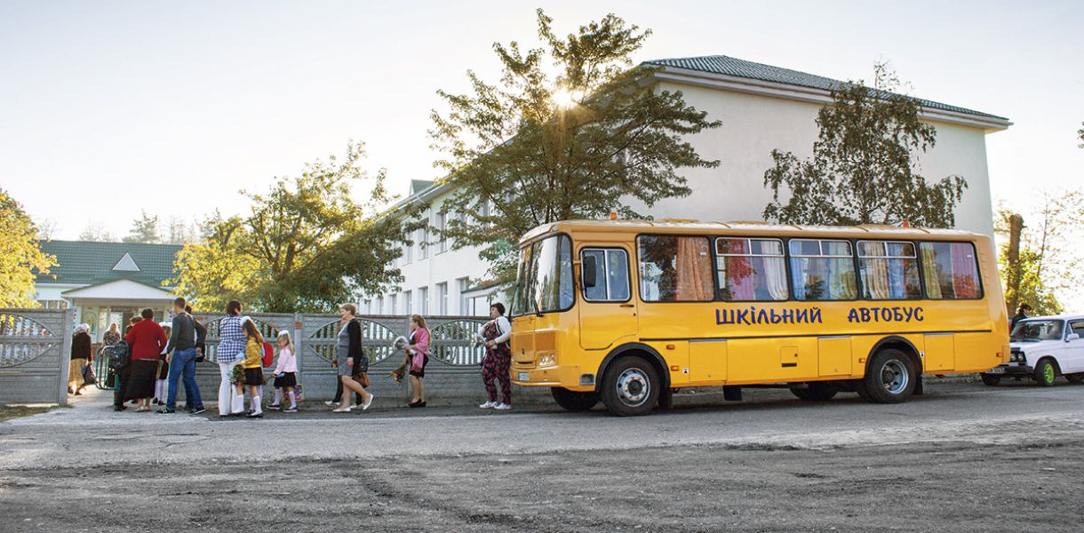 Приезжайте к нам работать. Почему молодые люди уезжают учить сельских детей