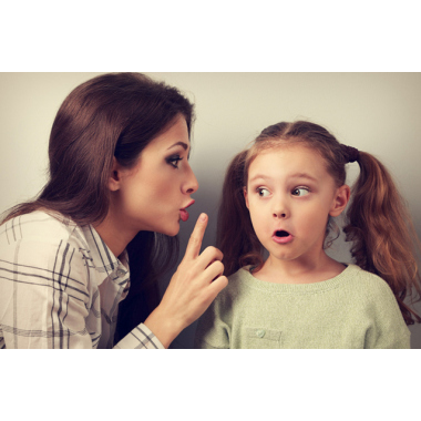 Які фрази батькам не можна говорити дітям