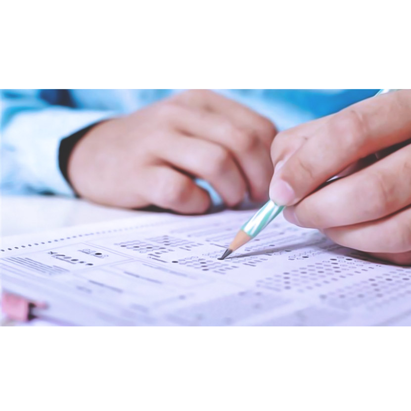 Що не так із ЗНО в Україні? Чи можуть повернути екзамени замість тестування?