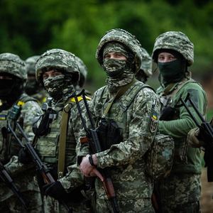 7 фраз, які цивільним не варто казати військовим