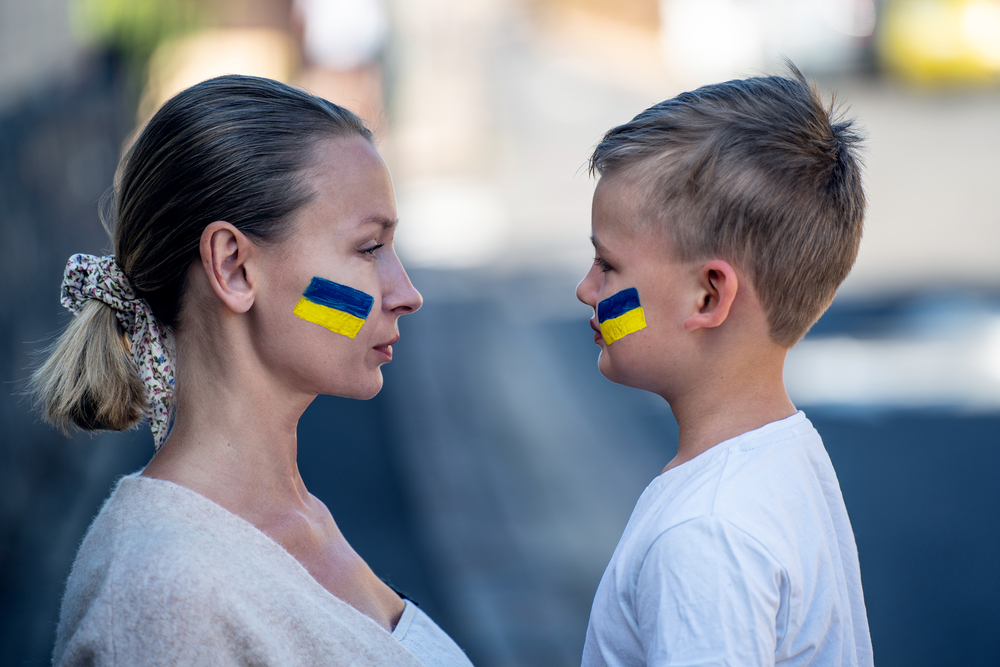 Правила поведінки під час повітряної тривоги, артобстрілів та у громадському місці у воєнний час