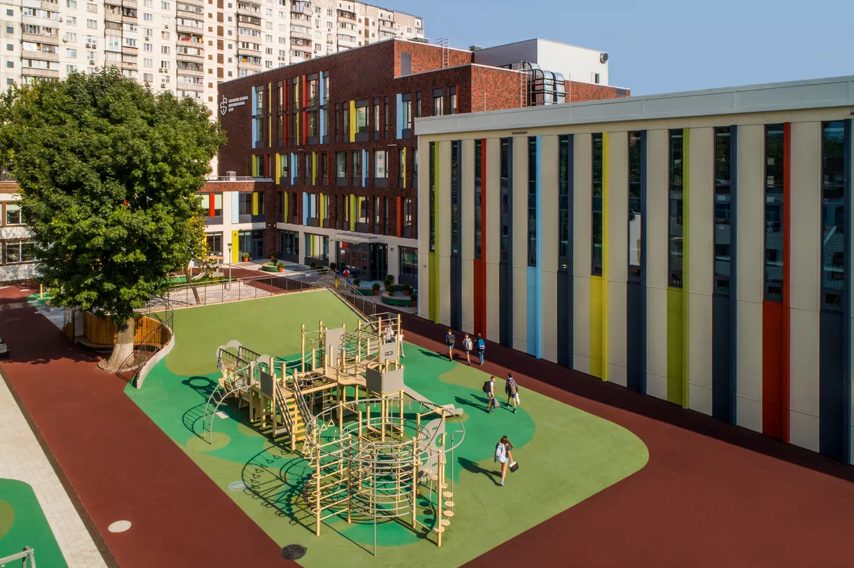 Pechersk School International запрошує на день відкритих дверей 15 лютого та 27 квітня